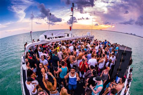 miami booze cruise